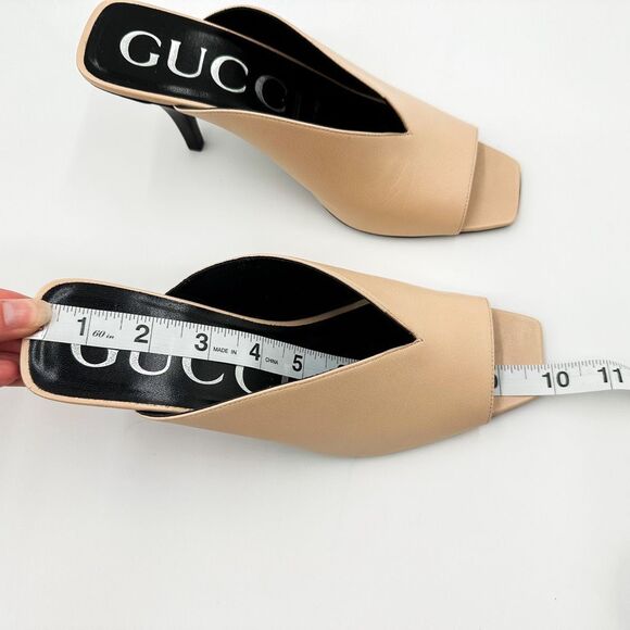 Gucci GG Neutral Leather Mules Heels Square Toe Sandals Size 38, 8 - Picture 14 of 15